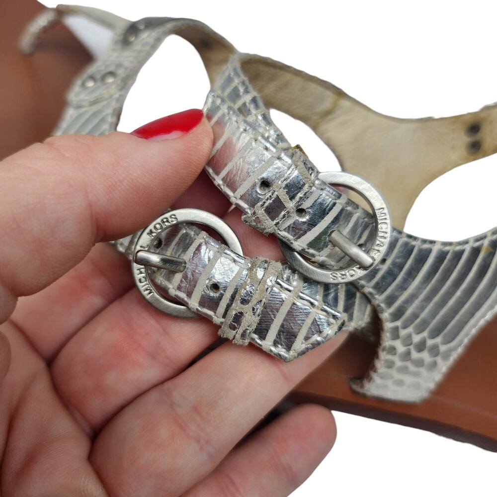 Michael Kors Shoes Womens 6 Silver Metallic Shiny Sandals Thong Ankle Strap - Picture 8 of 12